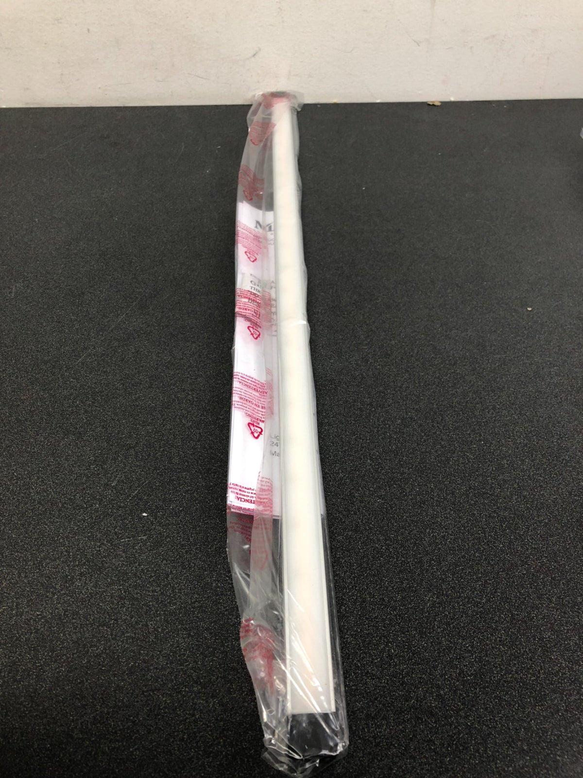 Maxim 89802AL SlimStick 24" LED Under Cabinet Light, 3000K Color Temperature - Brushed Aluminum