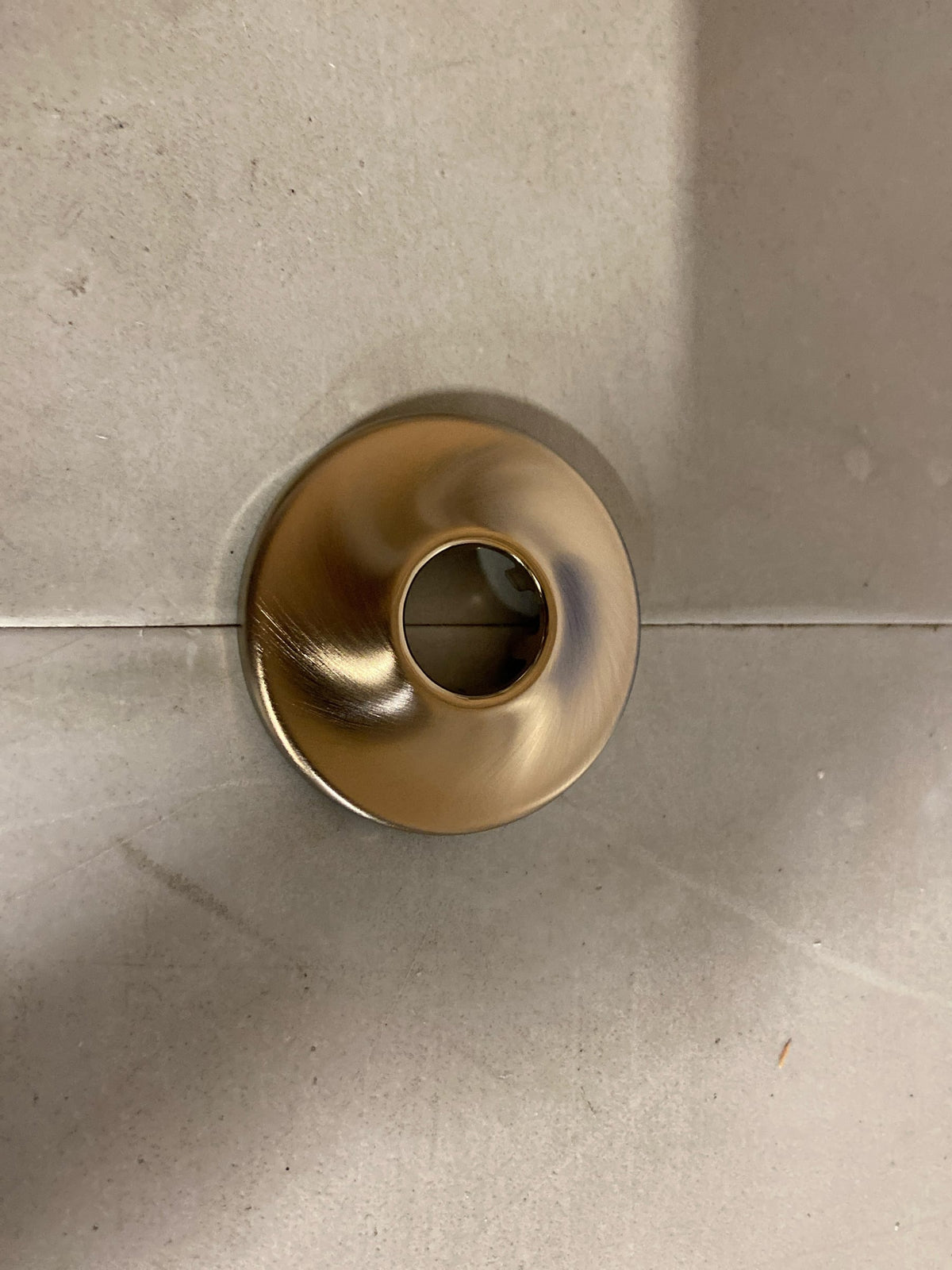 Delta RP6025CZ Round Shower Arm Flange - Champagne Bronze