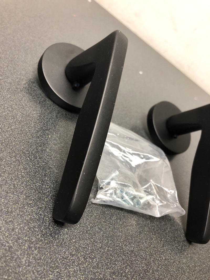 Emtek 520HERUS19 Hermes Brass Modern Privacy Leverset - Flat Black