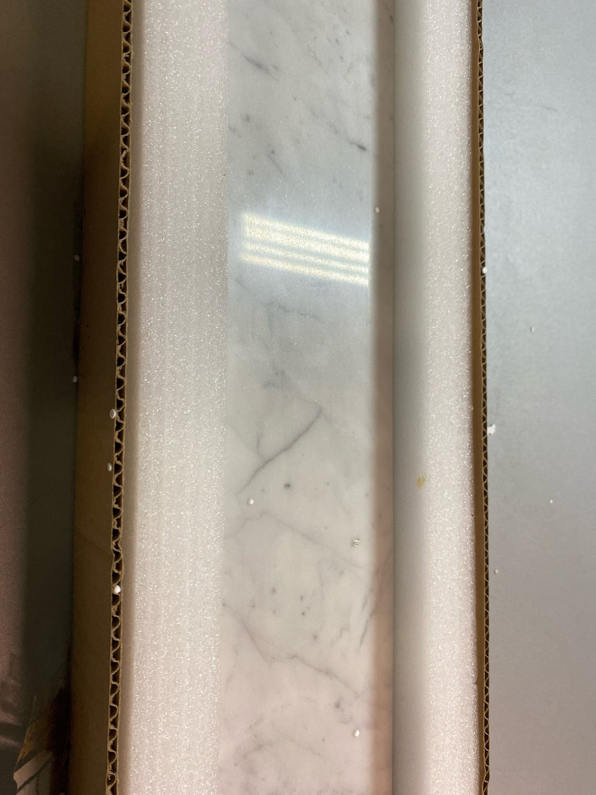 Ariel AL-CW-SIDESPLSH Ariel 21-3/16" Marble Vanity Side Splash - White