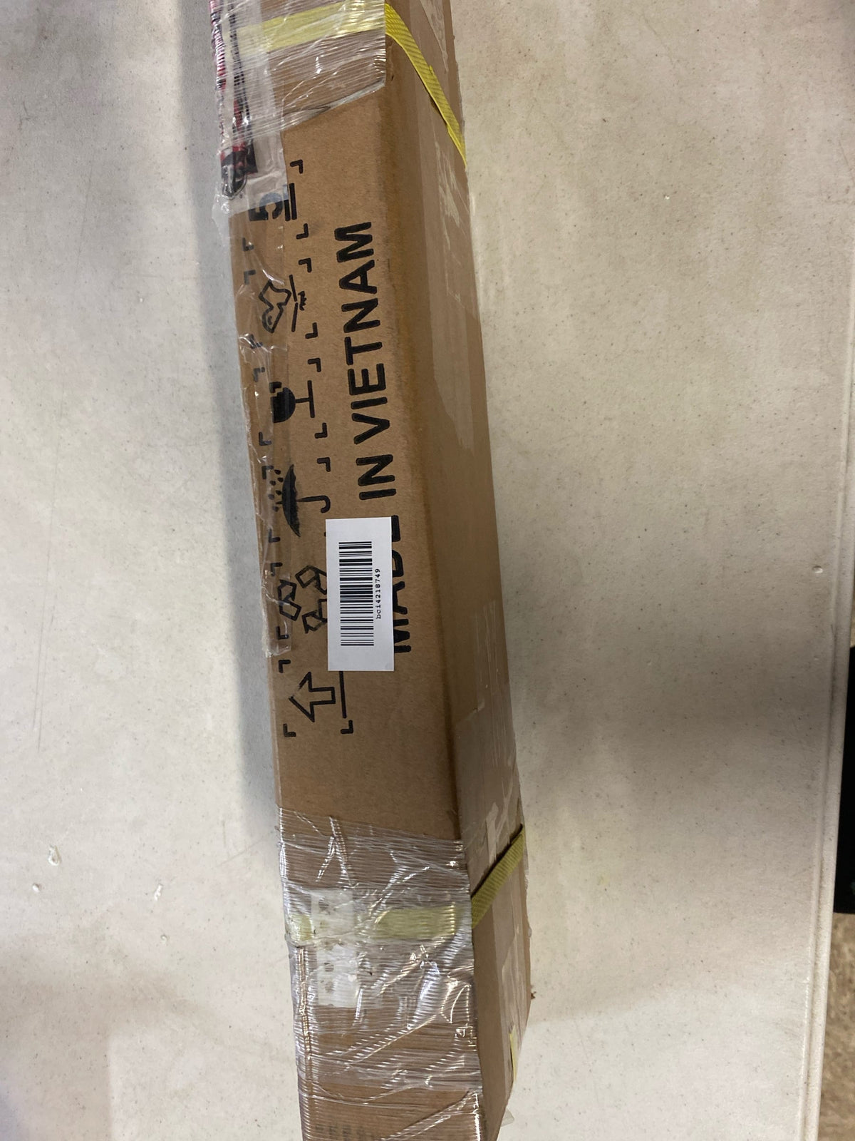 Wyndham Collection WCFVCA1SSWC 21-1/4" x 3" Sidesplash - White Cultured Marble