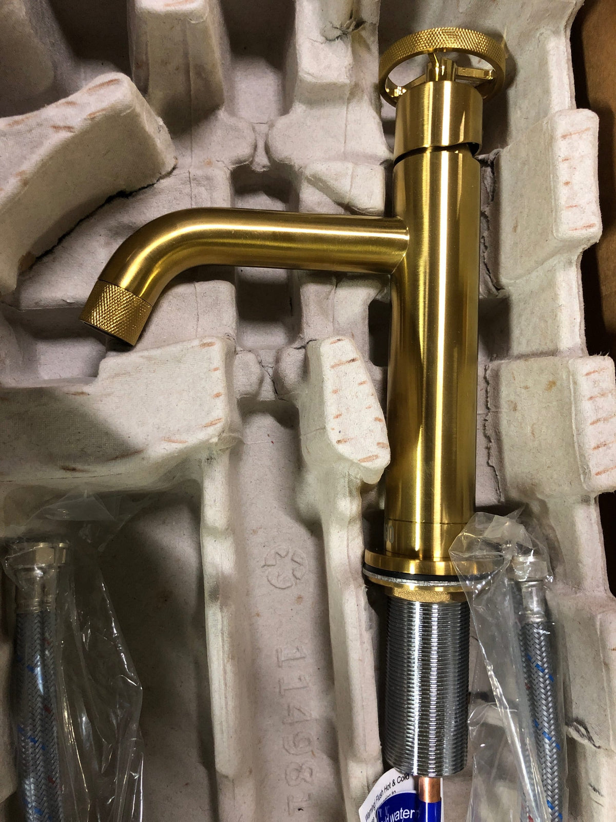 Vigo VG03030MG Cass Single Handle Single-Hole Bathroom Vessel Faucet in Matte Brushed Gold