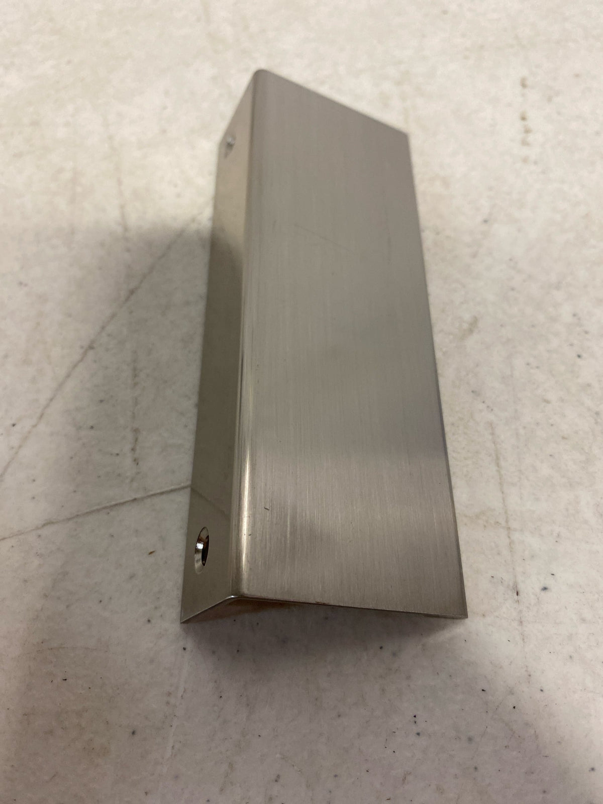 3 3/4" Center Finger Pull Finish: Satin Nickel