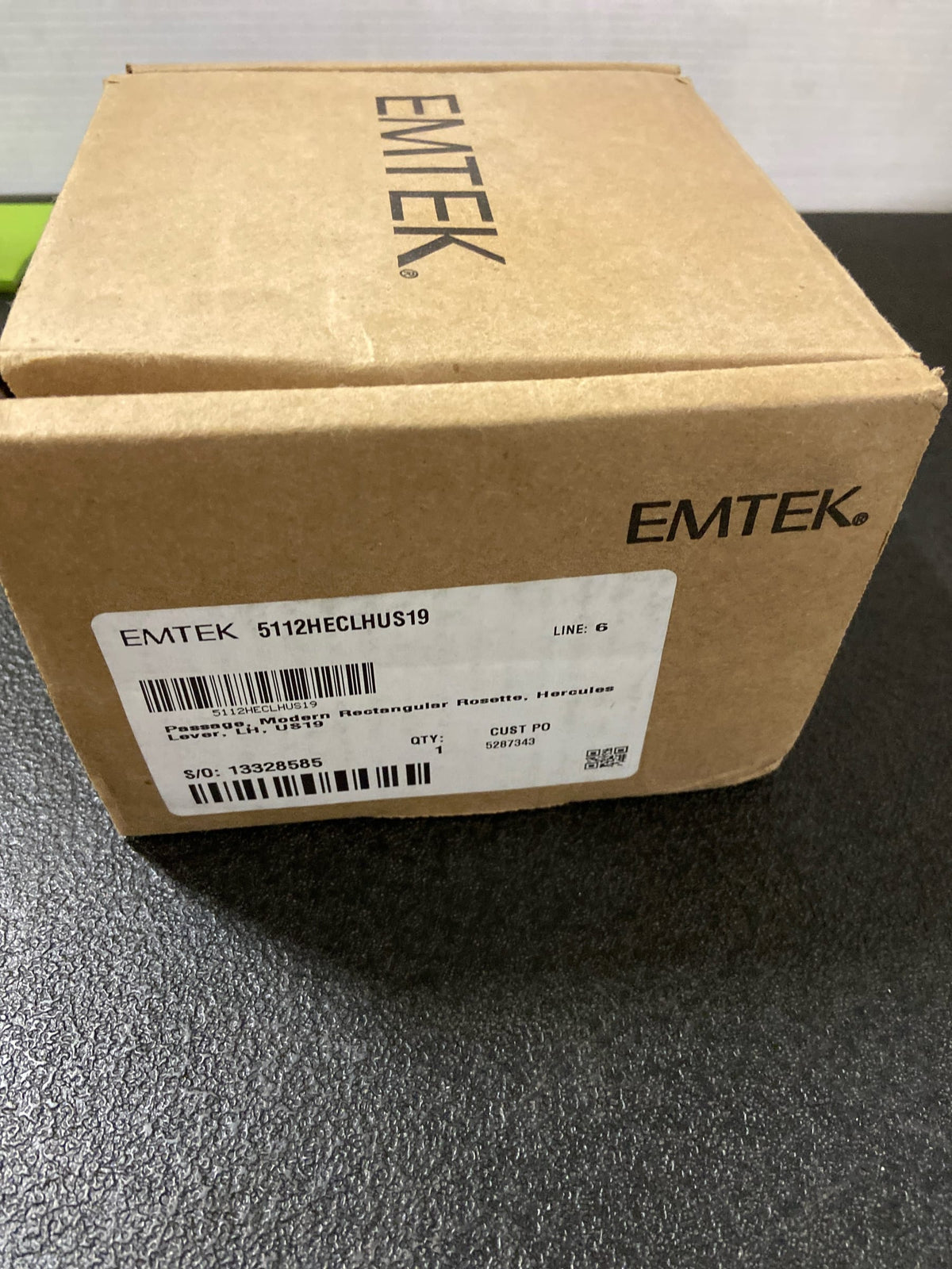 Emtek Passage Set, Modern Rectangle Rosette, Hercules Lever (Left Hand, Flat Black)