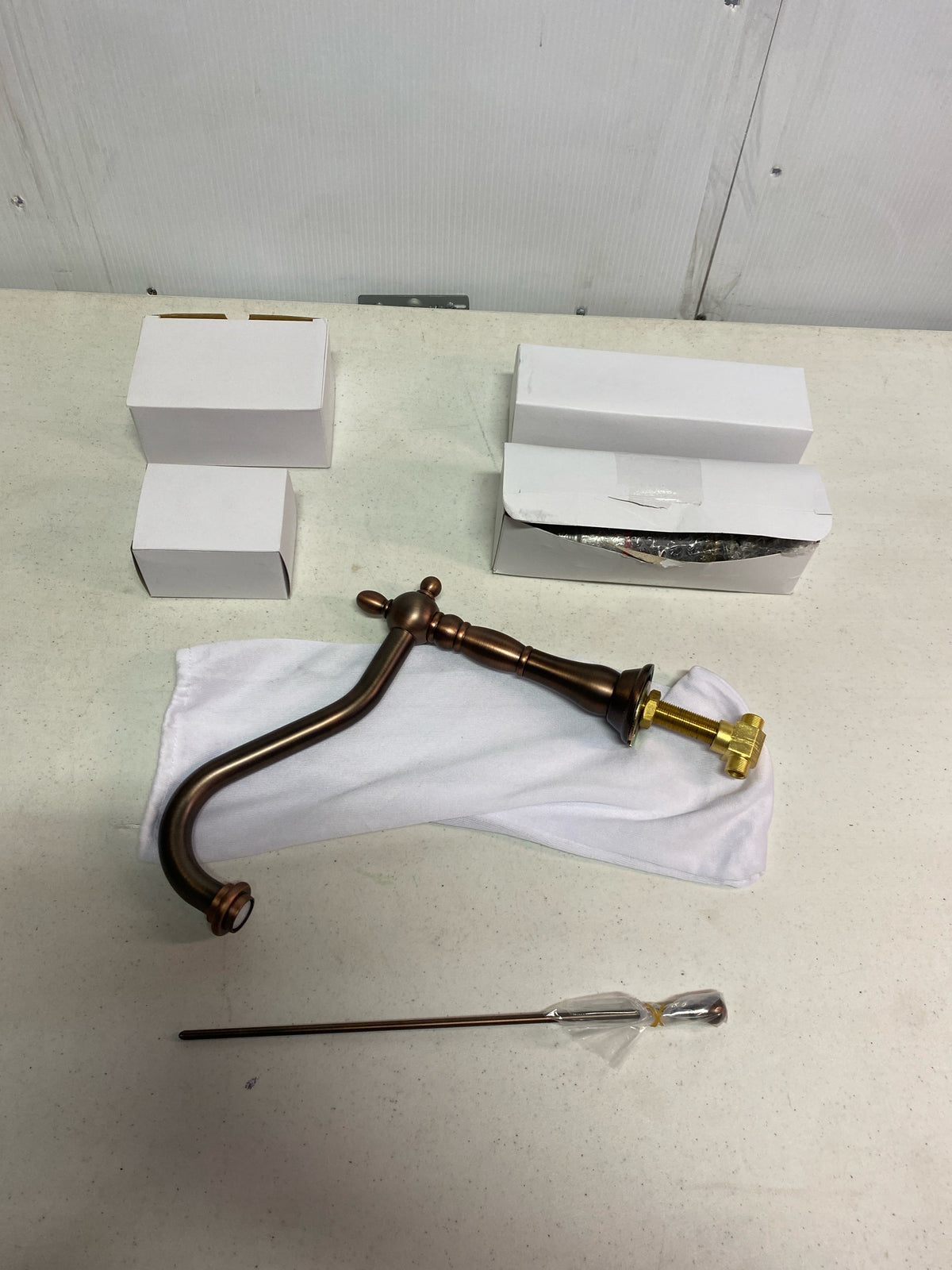 Signature Hardware 329418 Victorian 1.2 GPM Widespread Bathroom Faucet with Pop-Up Drain Assembly - Oil Rubbed Bronze