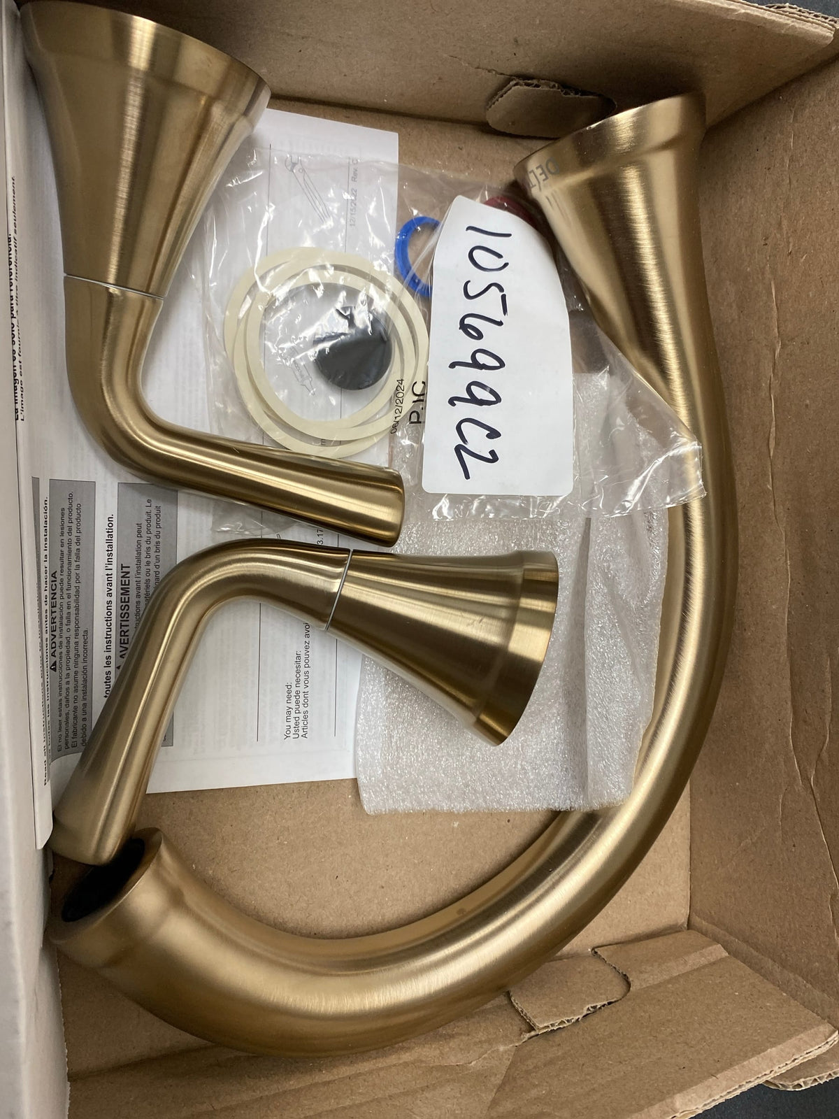 Delta T2733-CZ Kayra Deck Mounted Roman Tub Filler - Champagne Bronze