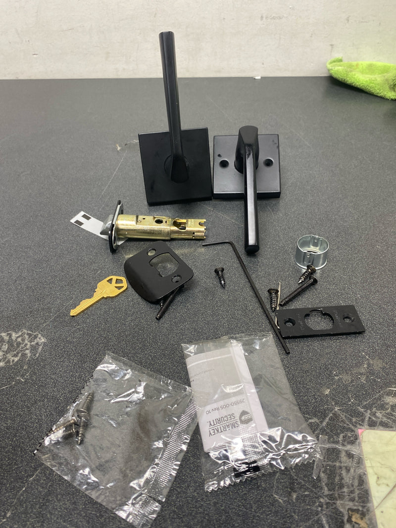 Kwikset 720LSLSQT-514 Lisbon Passage Door Lever Set with Square Rose - Matte Black