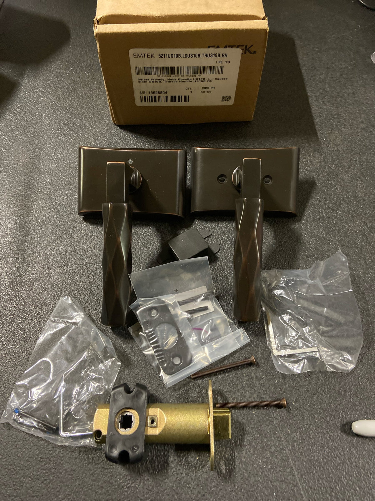 Emtek 5211US10B.LSUS10B.TRUS10B.RH Privacy, Neos Rosette US10B, L-Square Stem US10B, Tribeca Handle US...