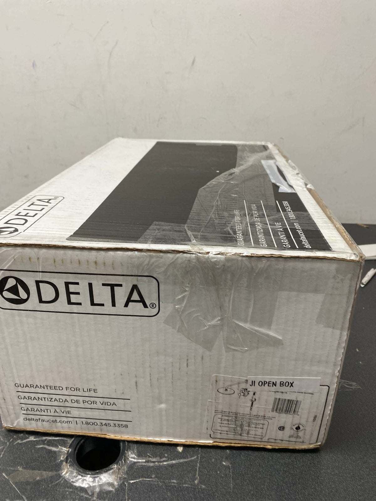 Delta 342702-BL Modern Round Non Shared Function Shower System Package with 1.75GPM Single Function Shower Head and Hand Shower - Includes Rough-In - Matte Black