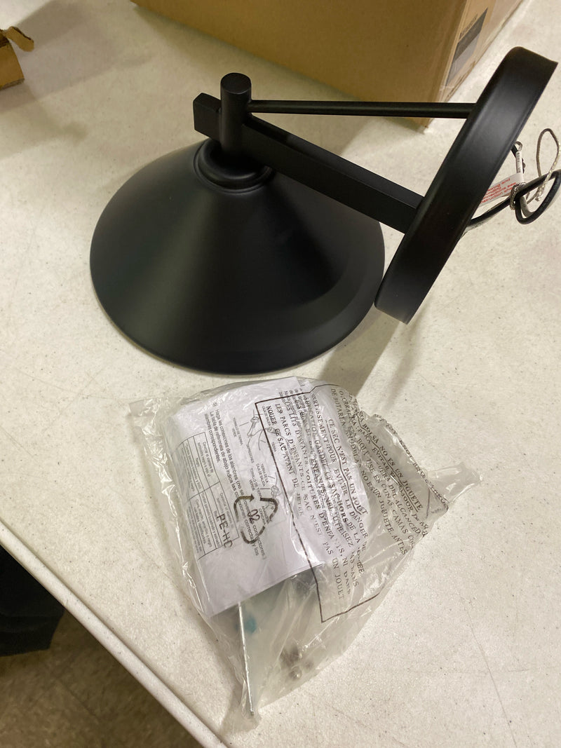 KICHLER Ripley 8" 1-Light Outdoor Wall Light in Black for Exterior Doors, Garage, Porch, and Patio Walls, Dark-Sky Compliant((8" x 7.5"), 49059BKT