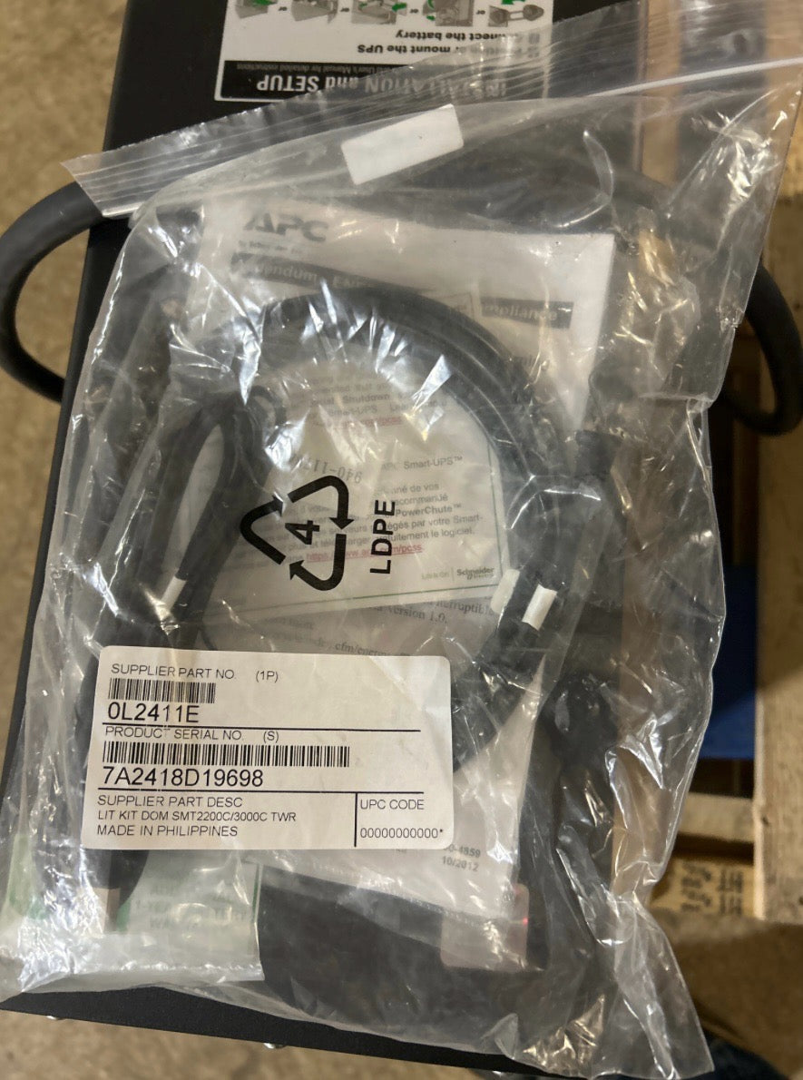 Apc Smart UPS, 2880VA, Line Interactive, Out: 120V In: 120V