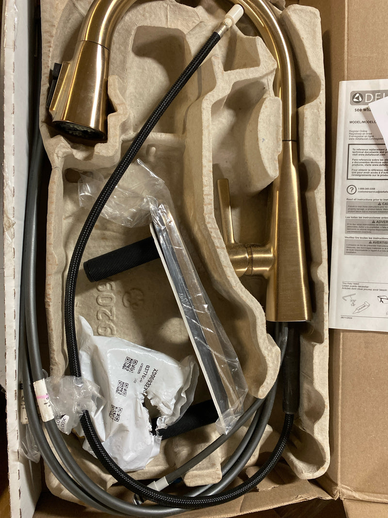 Delta 19802Z-CZ-DST Lenta Single-Handle Pull-Down Kitchen Faucet with ShieldSpray - Champagne Bronze