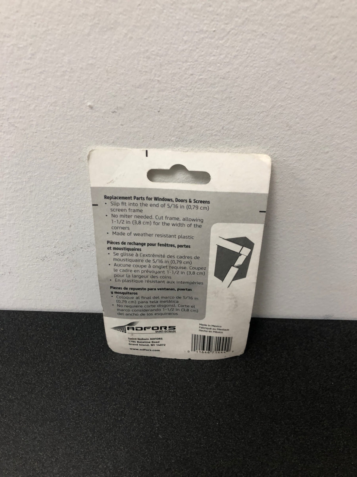Saint-gobain adfors FSP8571-U Brown 5/16 in. Screen Frame Corners (4-Pack)