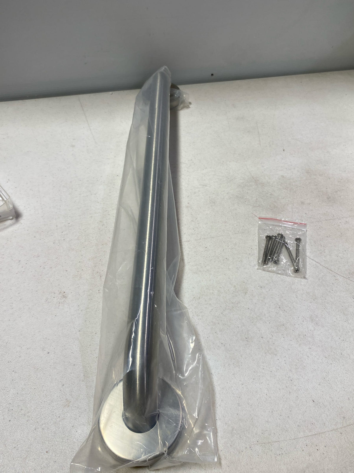 Jaclo 11424C-SS 24" Commercial 1-1/4" Grab Bar with Concealed Screws - Stainless Steel