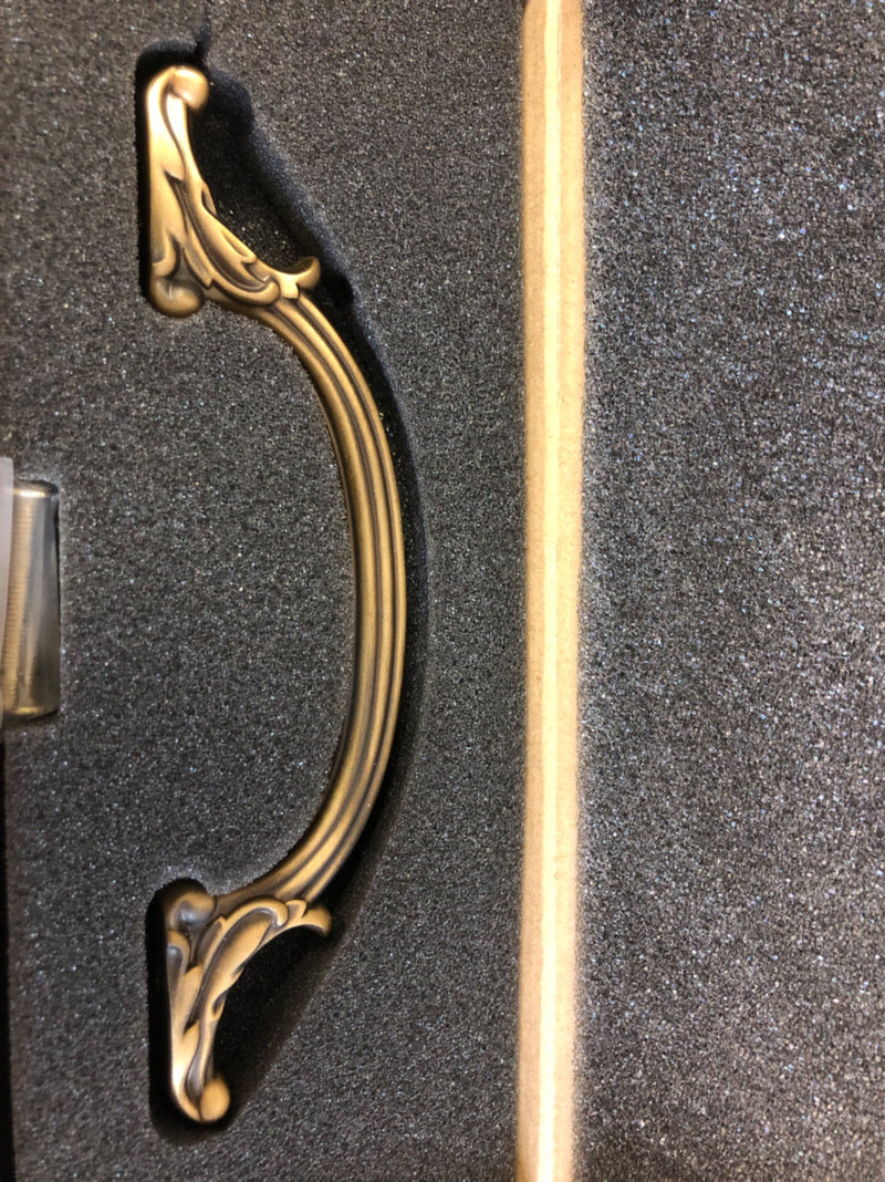Alno Ornate Antique 4-3/4 Inch Center to Center Handle Cabinet Pull