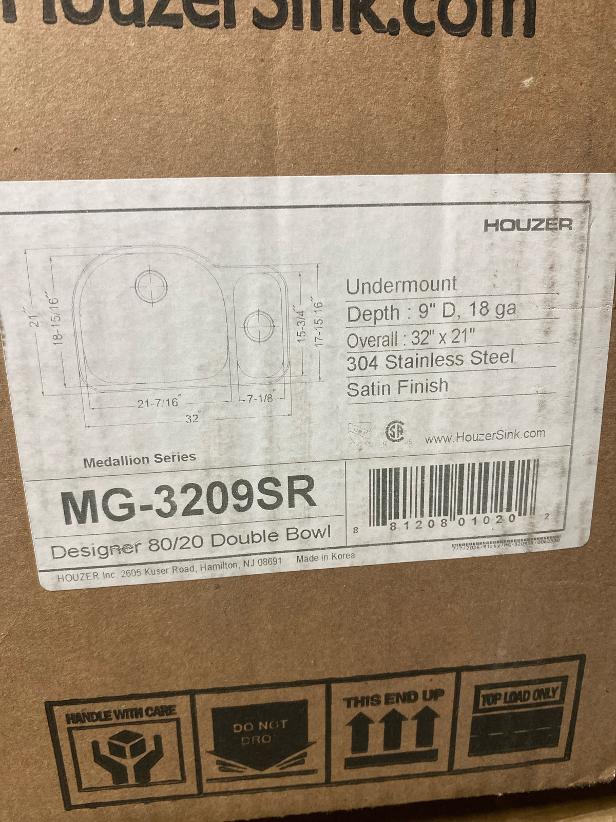 Houzer MG-3209SR-1 Medallion Designer 32" Undermount Double Basin Stainless Steel Kitchen Sink with Basket Strainer - Stainless Steel