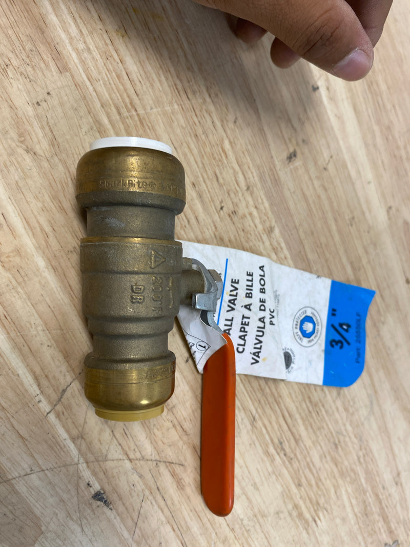 Sharkbite 25550LF 3/4 in. Push-to-Connect PVC IPS x 3/4 in. CTS Brass Ball Valve