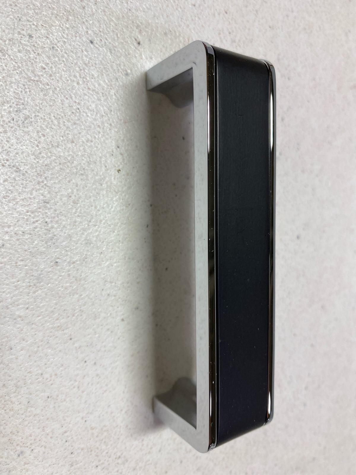 Sietto P-2000-4-MB-PC Fusion 4 Inch Center to Center Handle Cabinet Pull - Matte Black / Polished Chrome