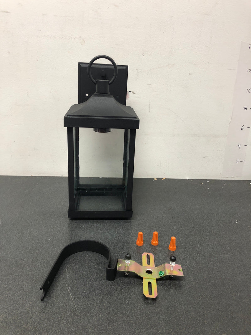 Progress lighting P560153-031 Park Court 15 in. 1-Light Textured Black Traditional Outdoor Wall Lantern with Clear Seeded Glass