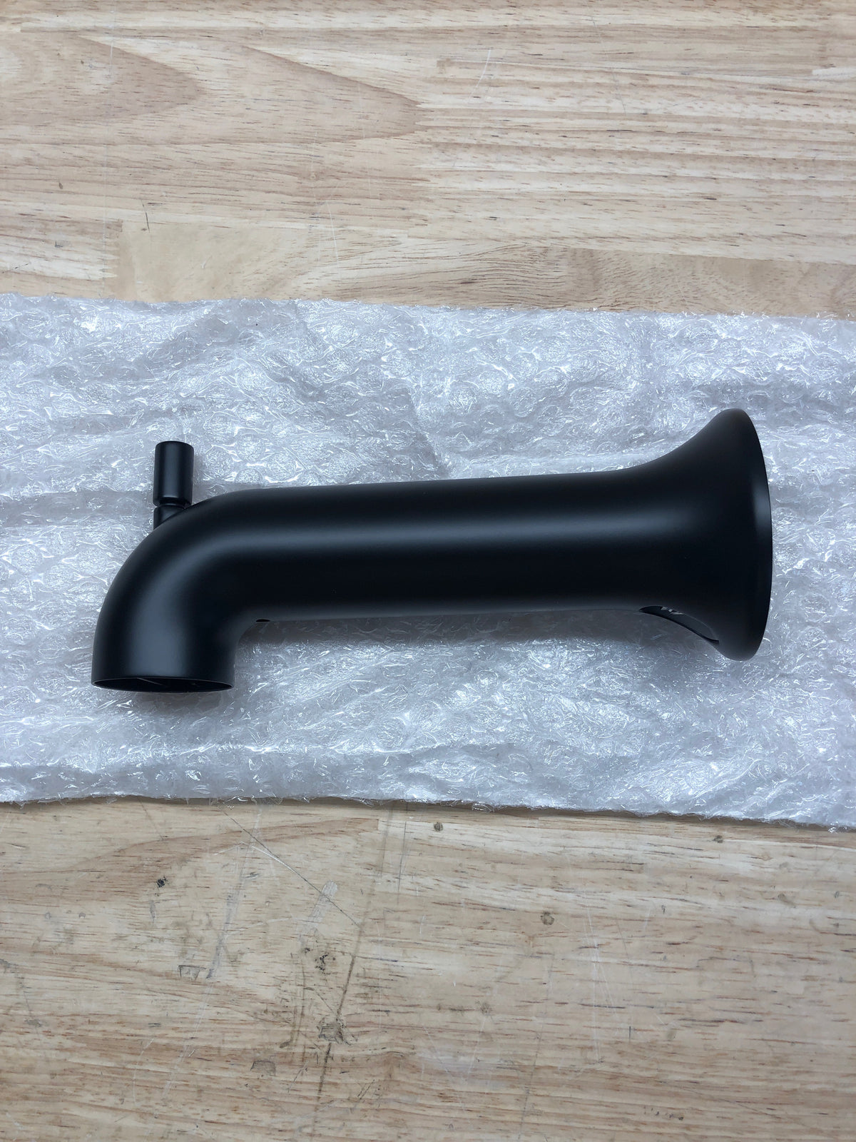 Signature Hardware SHTS72MB Lentz 6-7/8" Tub Spout - Matte Black