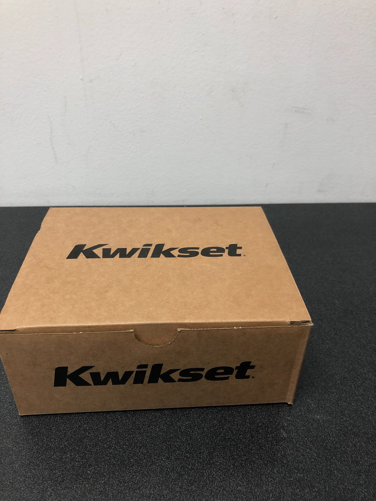 Kwikset 730HFLSQT-514 Halifax Privacy Door Lever Set with Square Rose - Matte Black