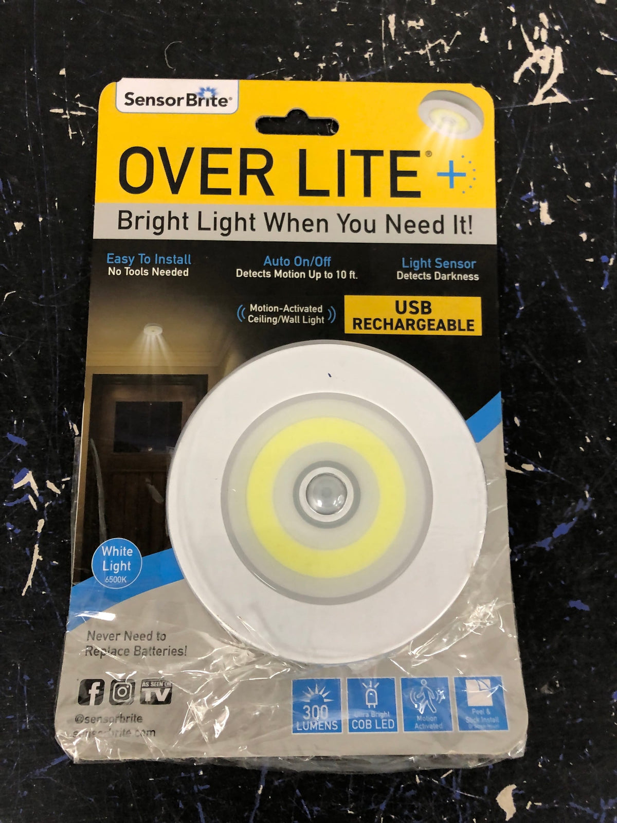 Sensor brite OVLR-QP48 Overhead Motion Activated LED Rechargeable Night Light