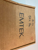 Emtek 5110STUUS4RH Stuttgart Right Handed Passage Door Lever Set with Square Rose from the Brass Modern Collection - Satin Brass