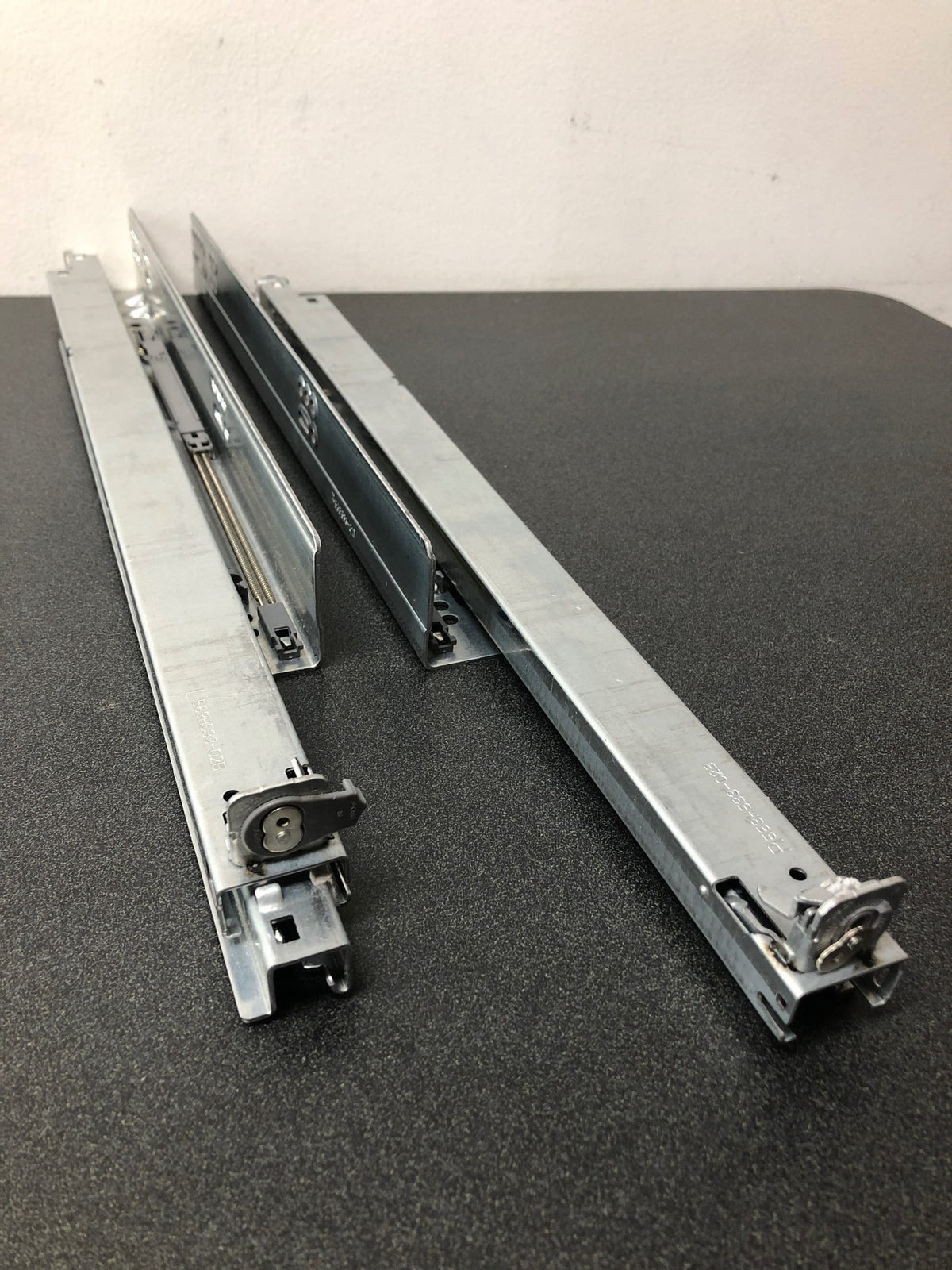Blum 563.5330B TANDEM 21 Inch Full Extension Concealed Undermount - Zinc Plated