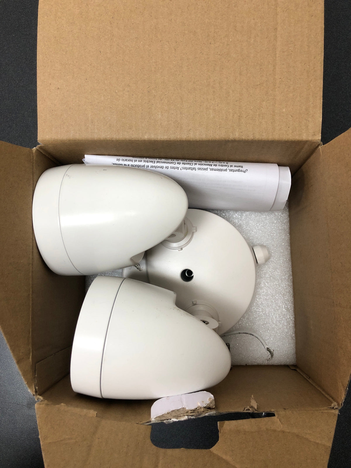 Commercial electric 51405192 Dusk to Dawn Sensor White Exterior Outdoor Twin Head LED Flood Light Security 1200 to 2400 Lumens 4000K Wet Rated
