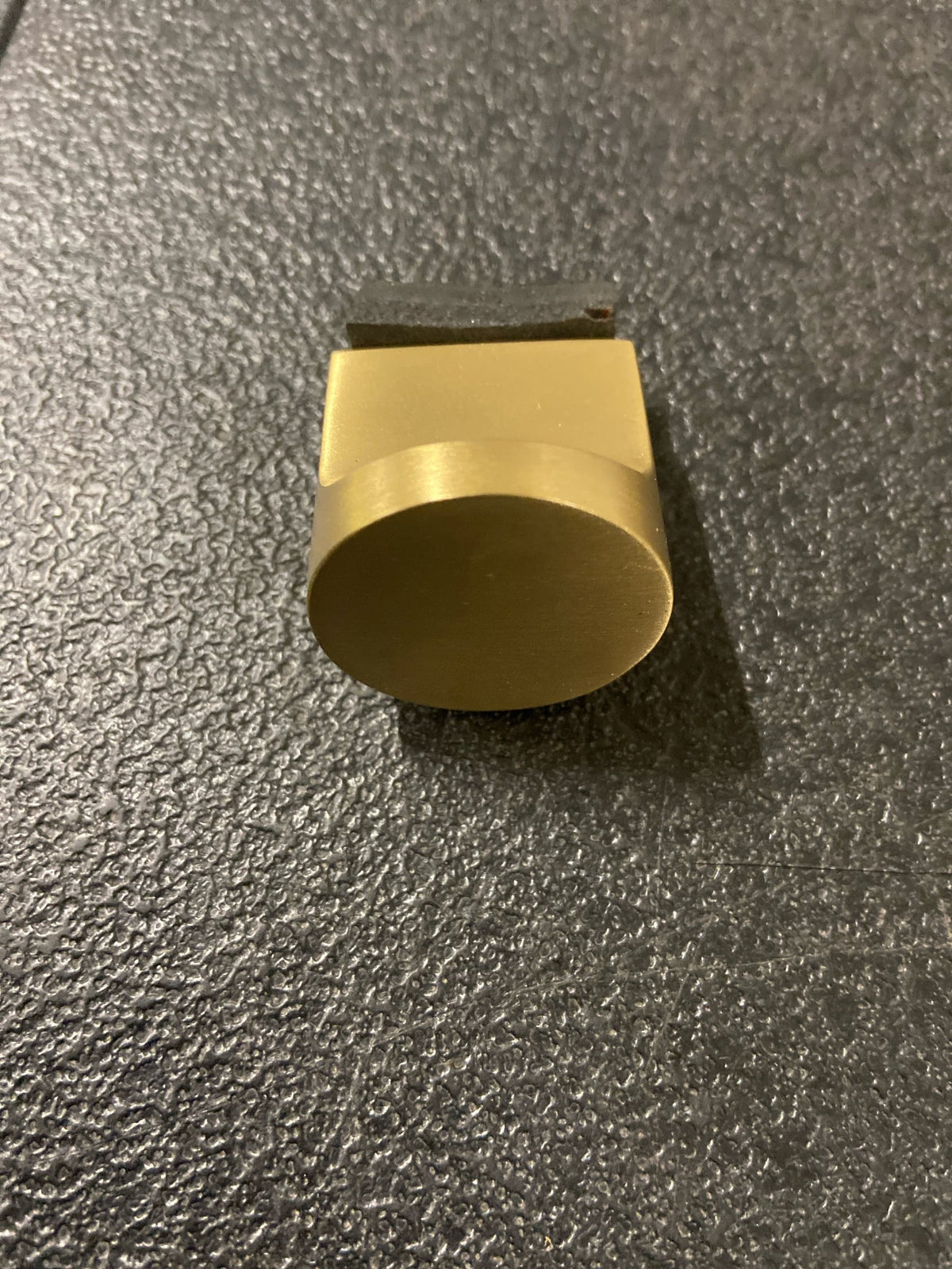 Emtek 86623US4 Habitat 3/4 Inch Oval Cabinet Knob - Satin Brass