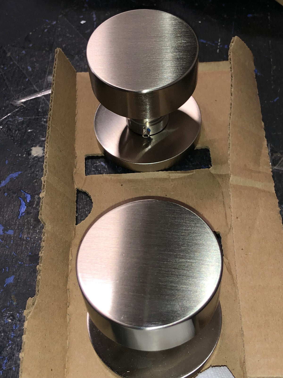 Emtek 5059ROUUS15 Round Non-Turning Two-Sided Dummy Door Knob Set with Disk Rose from the Brass Modern Collection - Satin Nickel