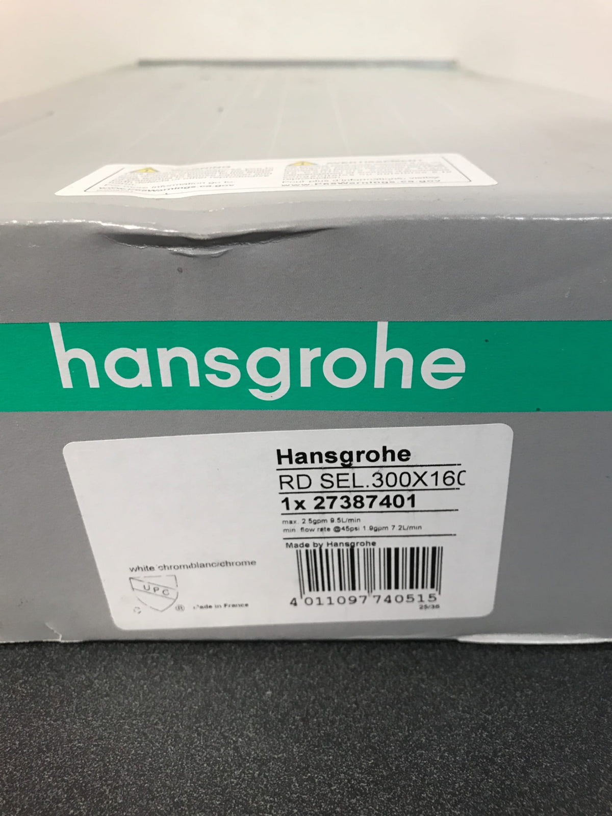 Hansgrohe 2-Spray 11.8 in. Single Wall Mount Fixed Rain Shower Head in White/Chrome-27387401