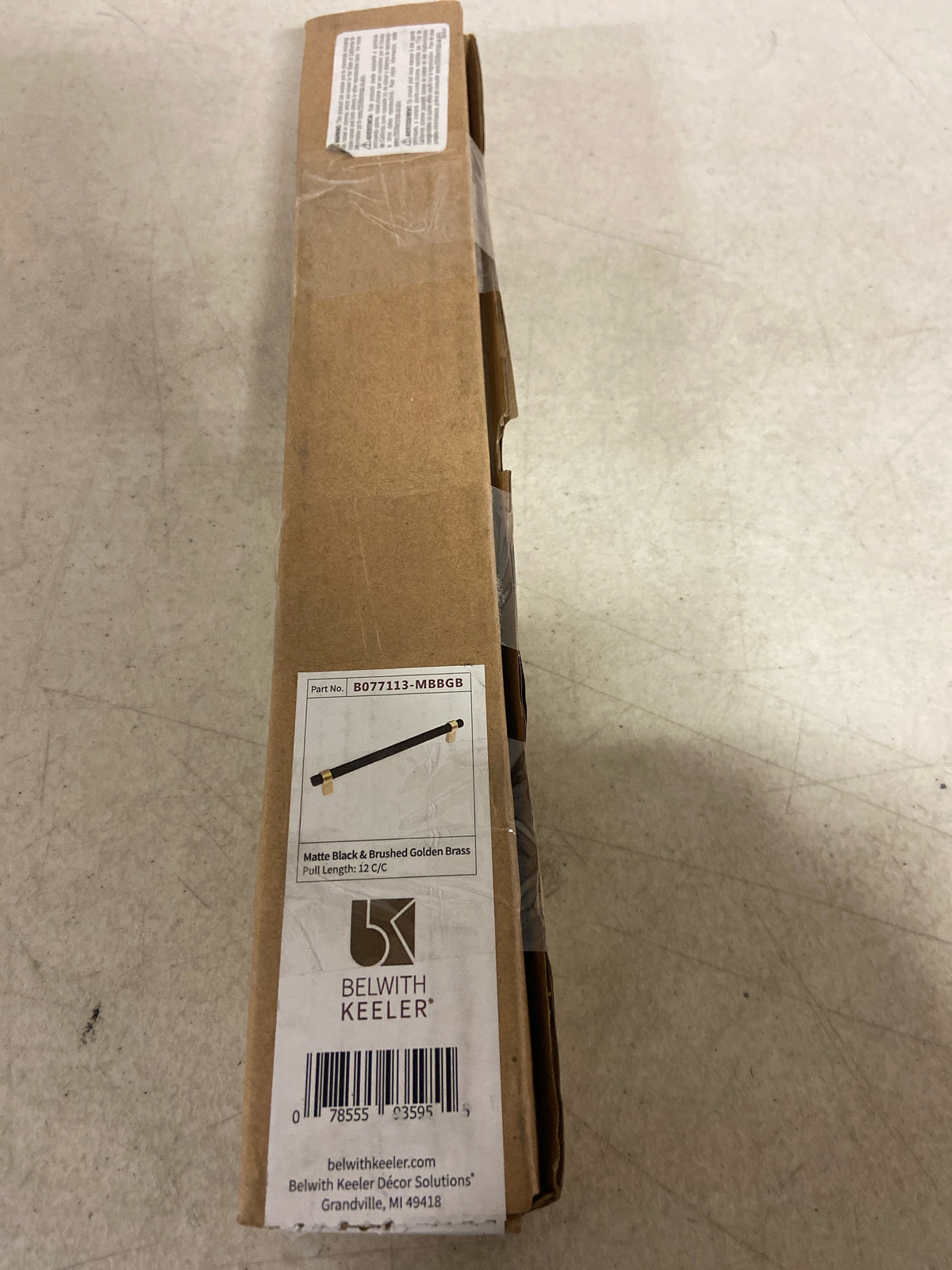 Belwith Keeler B077113-MBBGB Sinclaire 12" Center to Center Modern Industrial Ridged Appliance Bar Handle / Appliance Bar Pull - Matte Black / Brushed Golden Brass
