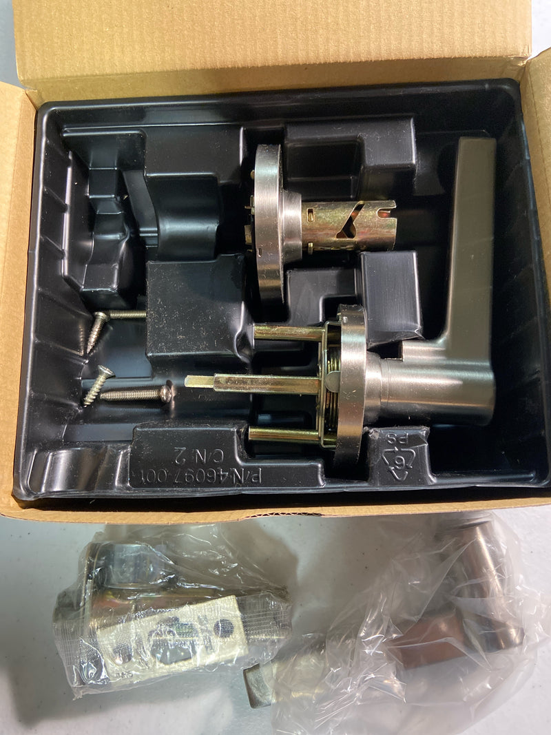 Kwikset SL6500DALRDT-15 Daylon Single Cylinder Storeroom Door Lever Set with Round Rose from the Safe Lock Collection - Satin Nickel