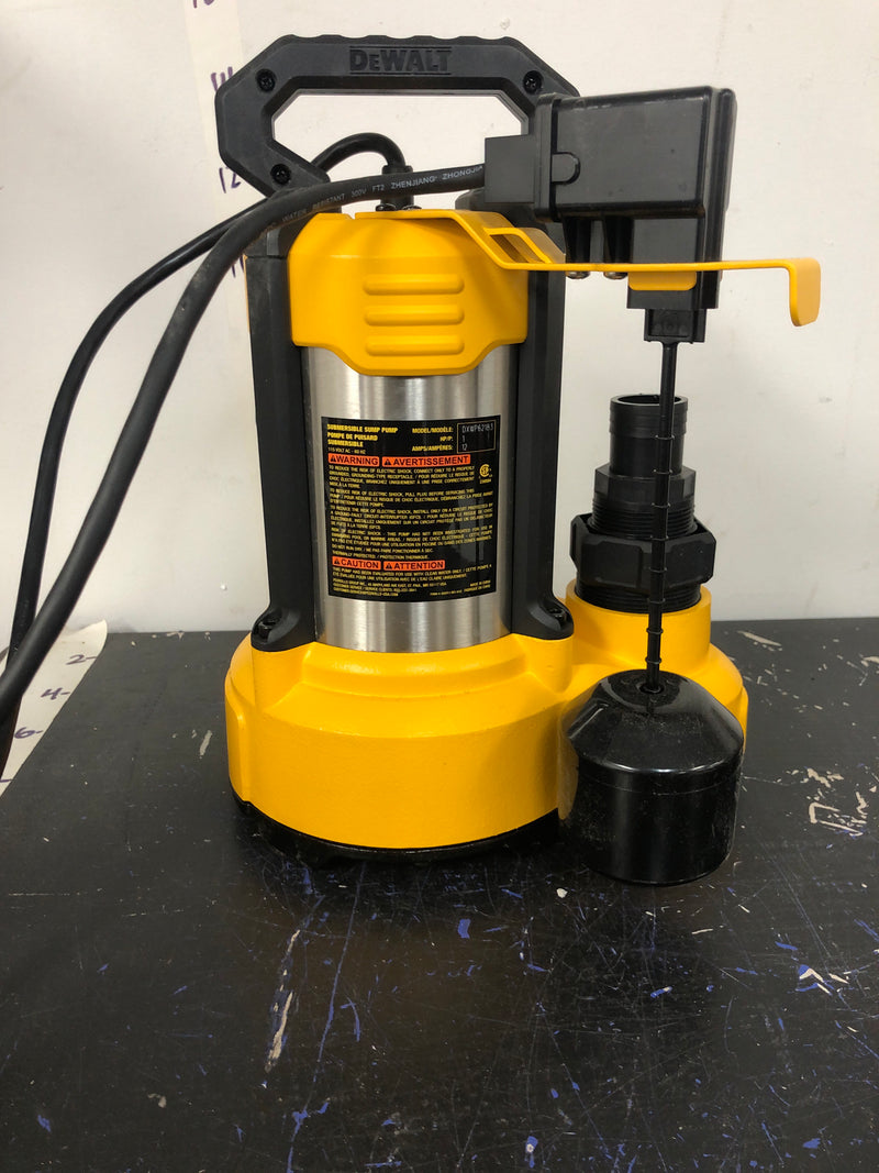 Dewalt DXWP62183 1 hp. Stainless Steel/Cast Iron Submersible Sump Pump