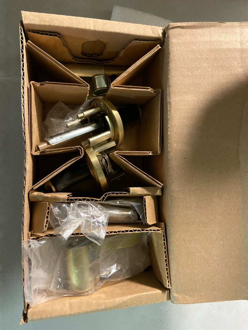 Baldwin ENCURRTRR044 Curve Right Handed Single Cylinder Keyed Entry Door Lever with Round Rose - Satin Brass