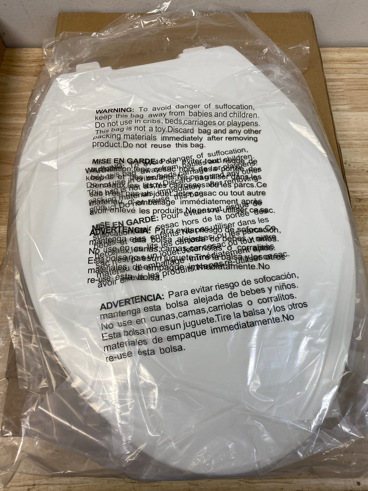PROFLO PFTSE2000WH Elongated Closed-Front Toilet Seat and Lid - White