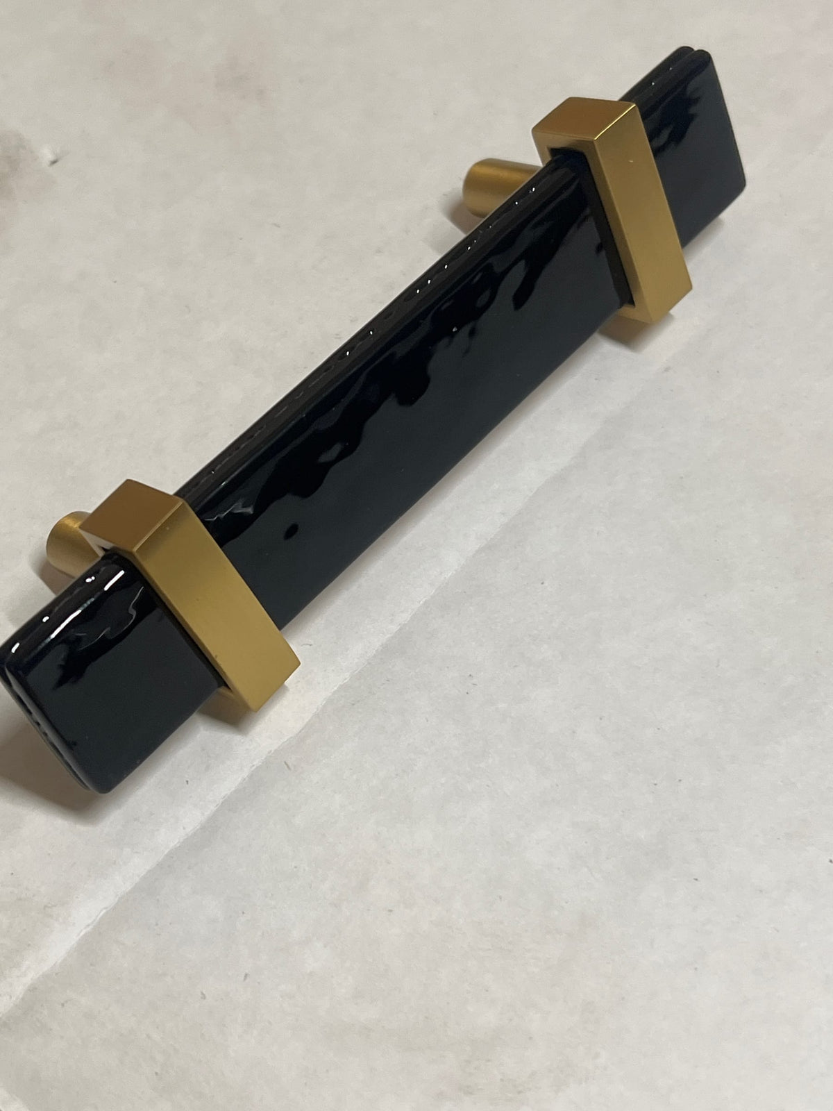 Sietto [P-1903-5.5-SB] Glass Cabinet Pull Handle - Adjustable Series - Black - Satin Brass Base - (3 1/2") Adjustable C/C - 5 1/2" L