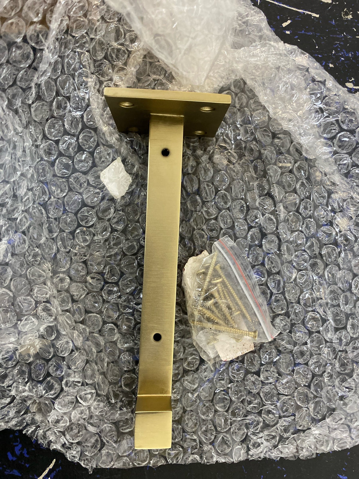 Signature Hardware 482446 Bodwell 7" Brass Shelf Bracket
