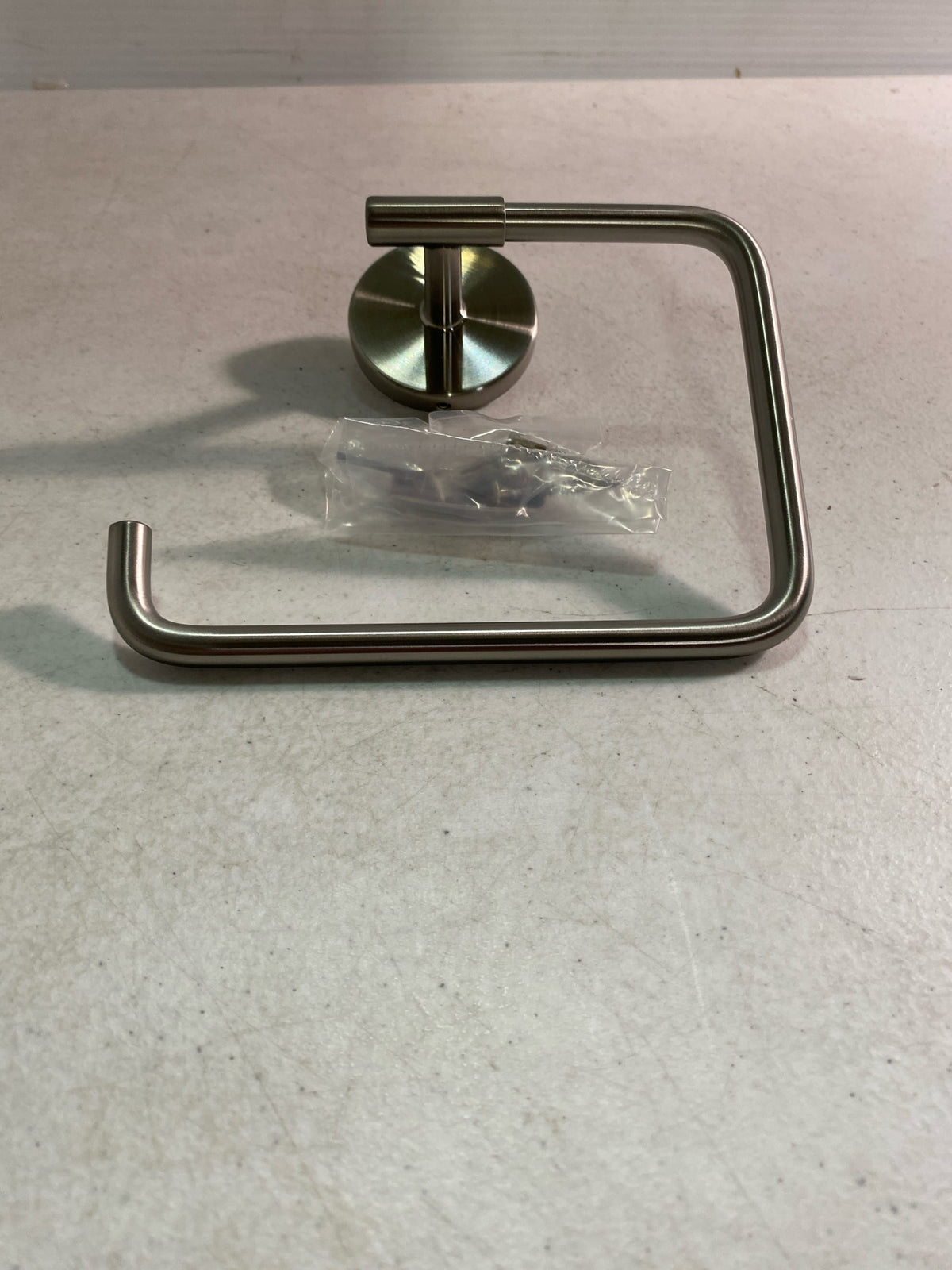 Delta 759460-SS Trinsic Wall Mounted Towel Ring - Brilliance Stainless