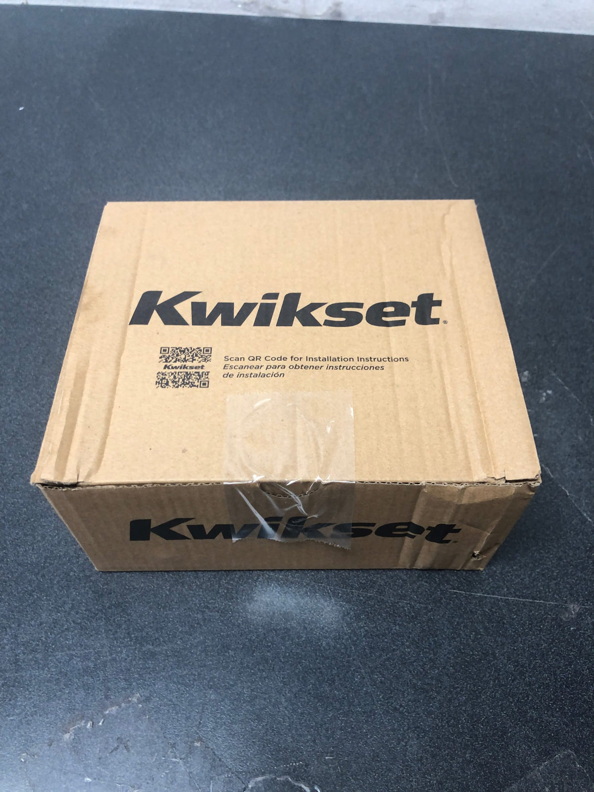 Kwikset 405BL Balboa Reversible Entrance Door Leverset from The Security Series - Venetian Bronze