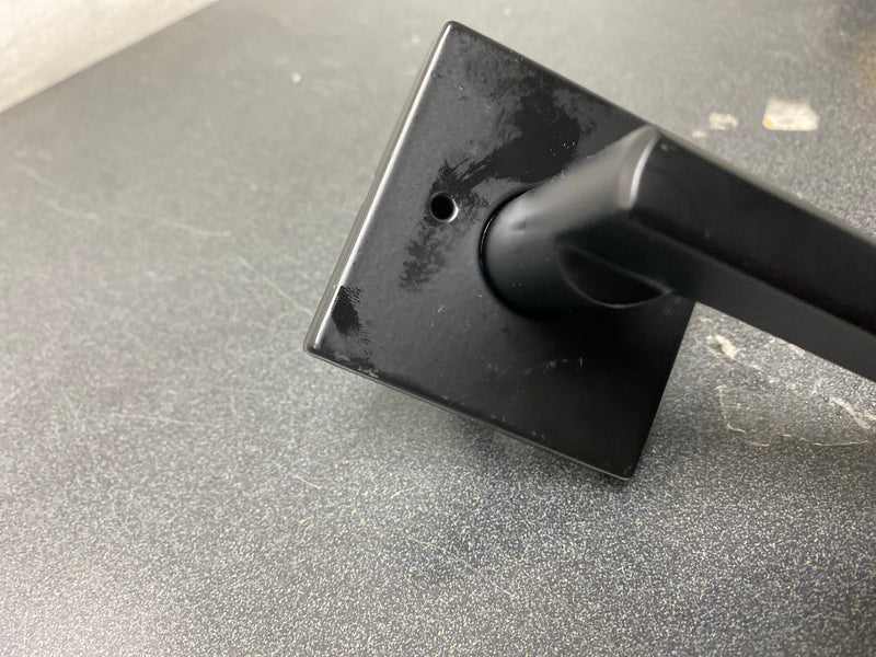 Kwikset 730HFLSQT-514 Halifax Privacy Door Lever Set with Square Rose - Matte Black