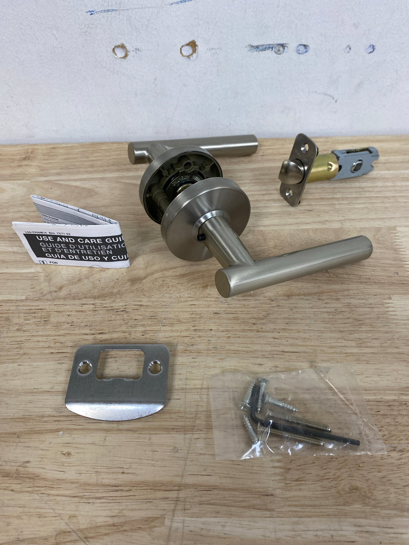 Pamex FLTP03C Mira Lever with Round Rose Passage Lockset Grade 3, Satin Nickel