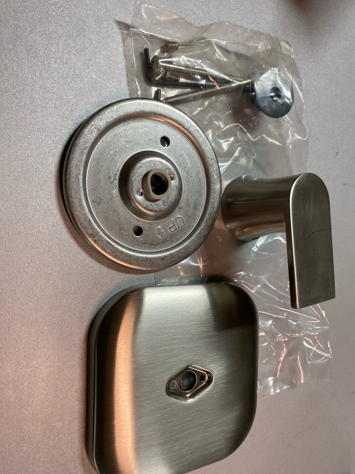 Moen UT2401BN Genta LX 1-Handle M-CORE Transfer Valve Trim Kit in Brushed Nickel (Valve Not Included)
