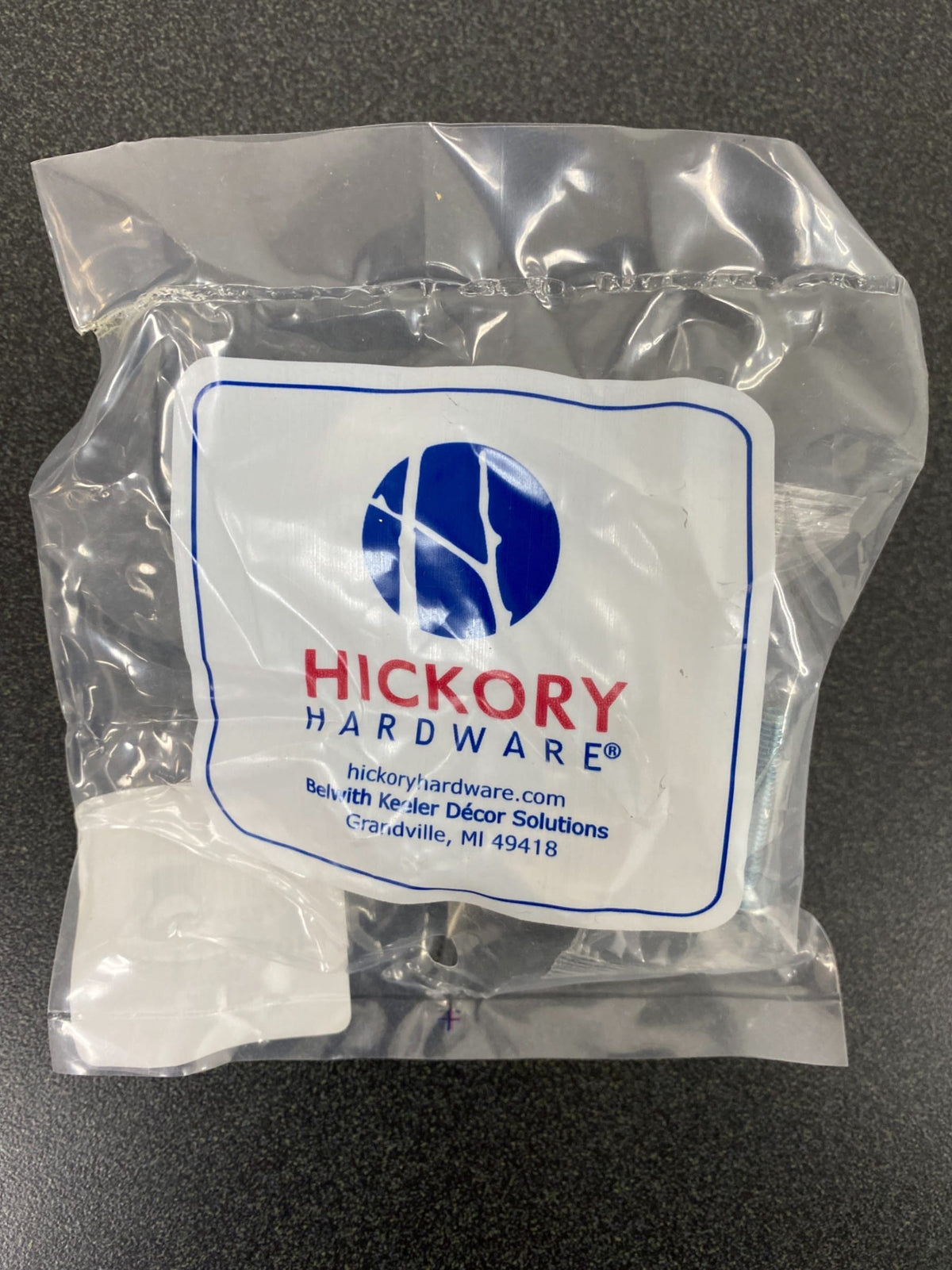 Hickory hardware H076014-SN Twist Collection 1-1/4 in. Dia Satin Nickel Finish Cabinet Knob
