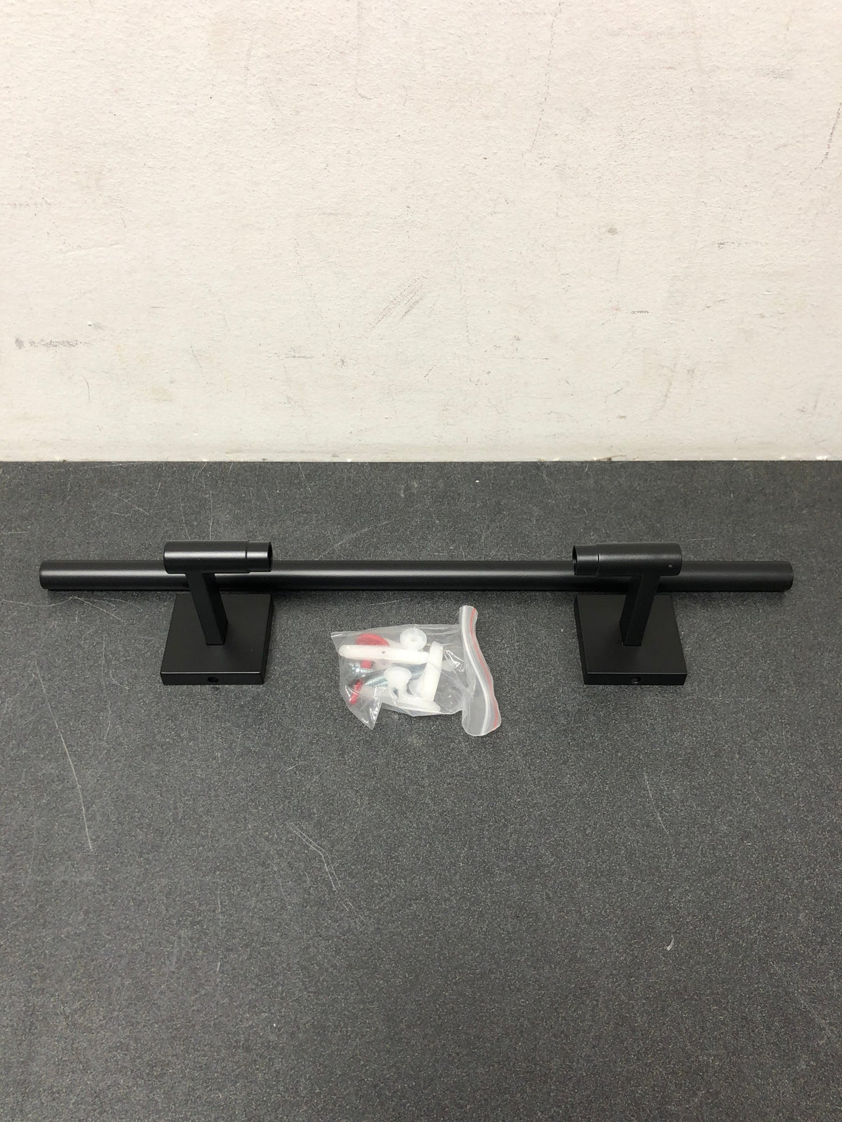 Moen BP1818BL Triva 18" Towel Bar - Matte Black