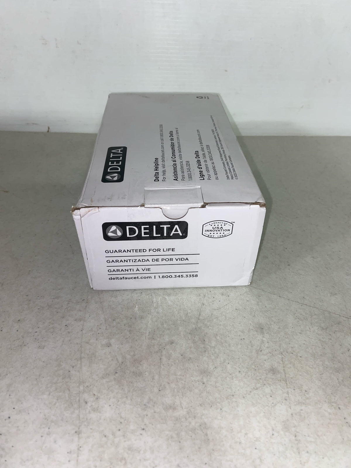 Delta IAO20846-SS Velum 8-3/8" Wall Mounted Towel Ring - Brilliance Stainless