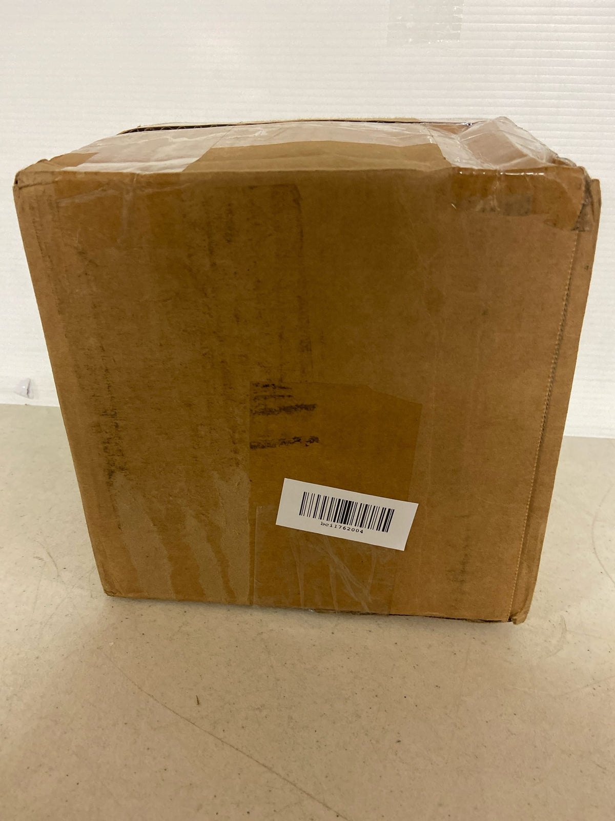 DuraVent 4BVDC 4" Inner Diameter - Type B Round Gas Vent Pipe - Double Wall - Chimney Cap - Aluminum