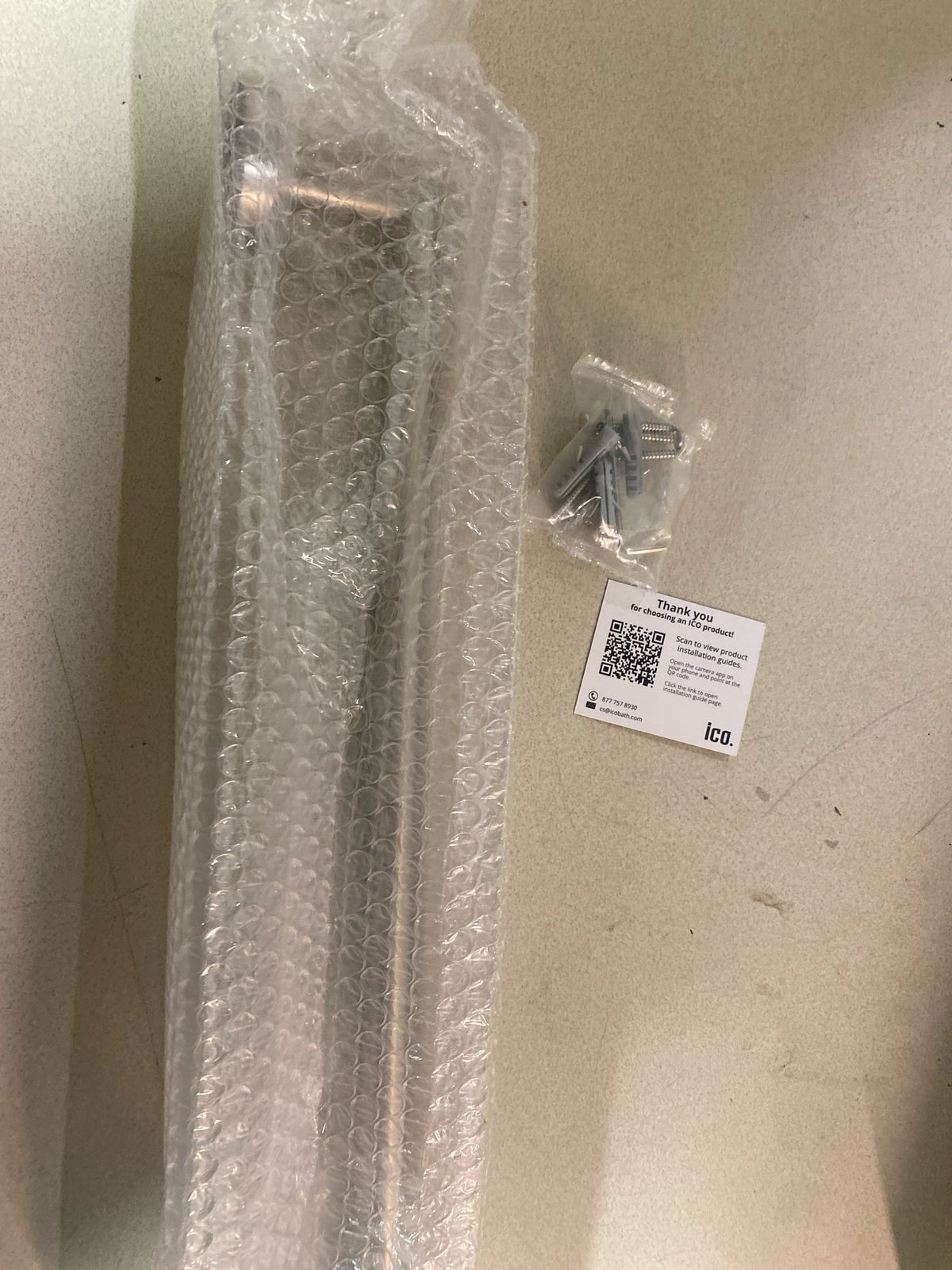 ICO Bath V63144 Volkano Summit 18" Towel Bar - Brushed Nickel