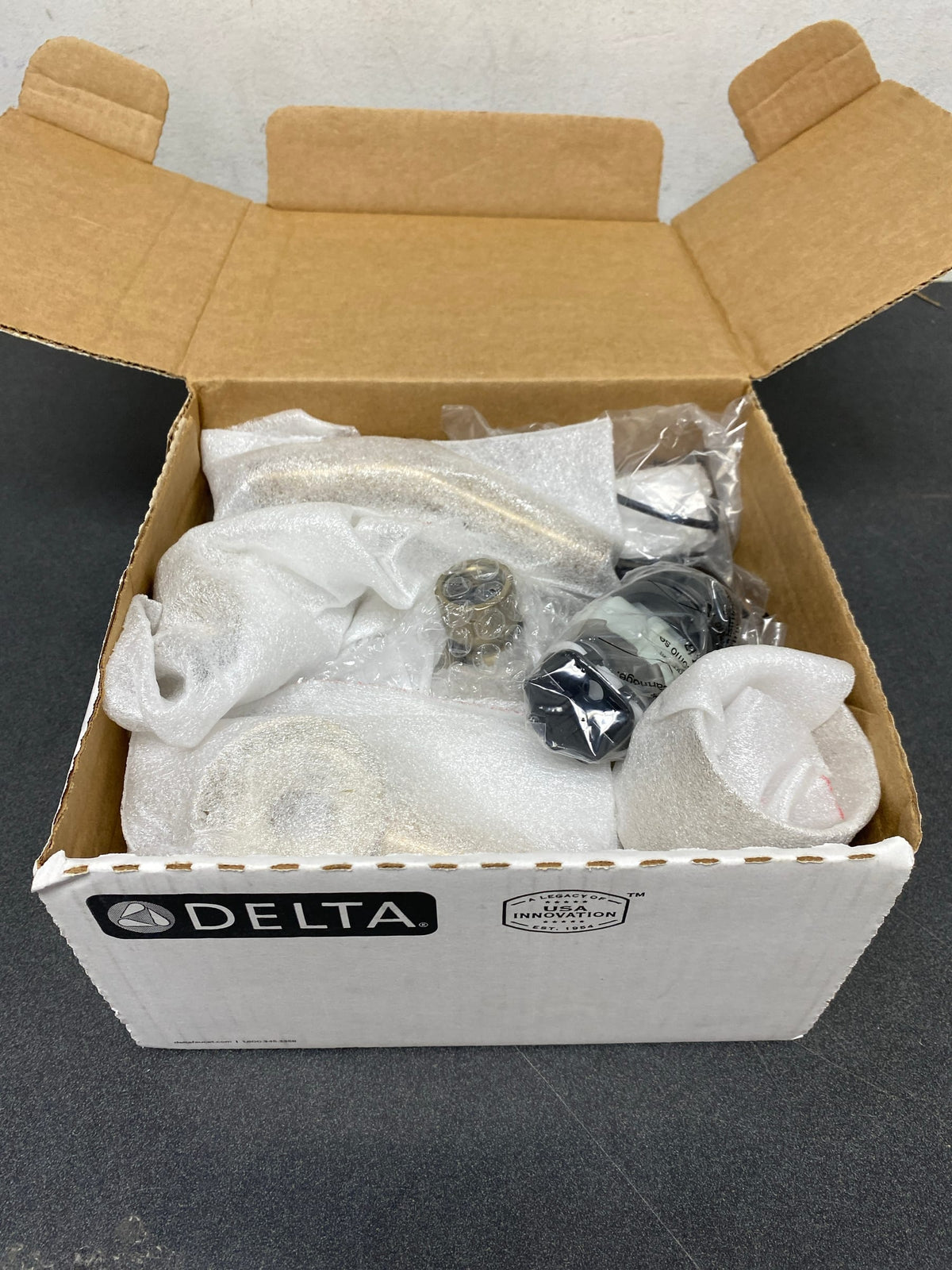 Delta T17274-CZ Zura Monitor 17 Series Dual Function Pressure Balanced Shower Only with Integrated Volume Control - Less Rough-In Valve - Champagne Bronze